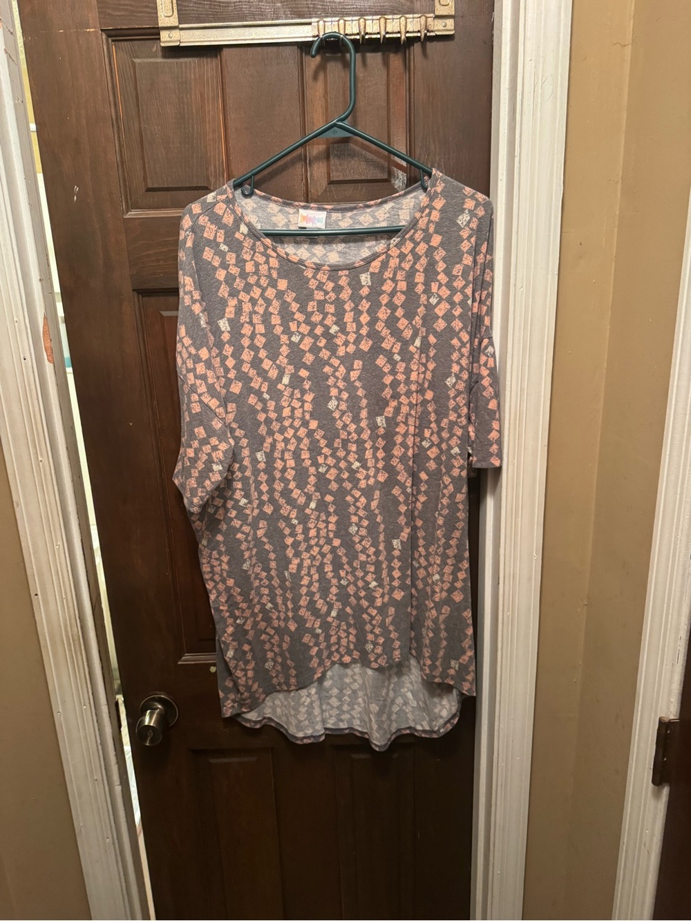 LuLaRoe Irma High Low 2XL Short Sleeve Tunic
